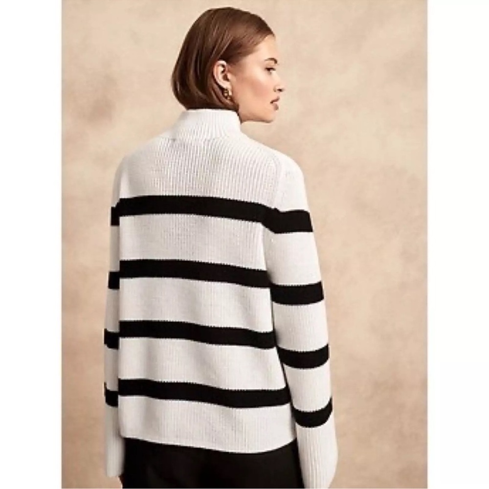Banana Republic washable merino wool blend black white striped sweater size XL